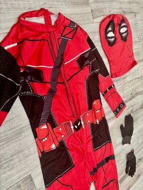 Boys Size Lrg 10-12 Deadpool Halloween Costume Kids L Jumpsuit Bodysuits Stretch